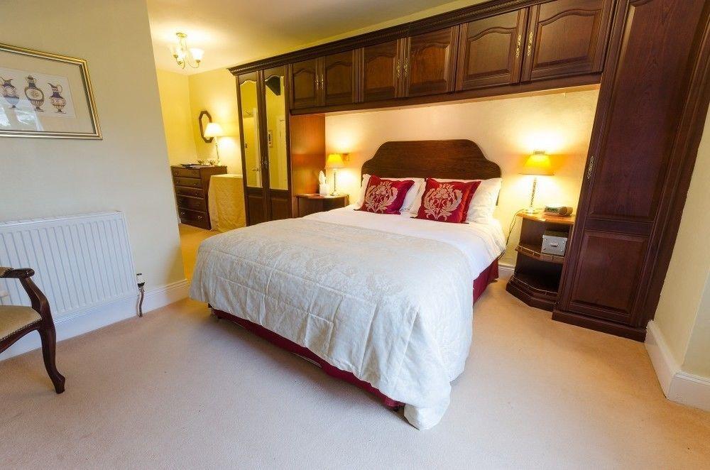 Lowbyer Manor Country House ألستون المظهر الخارجي الصورة