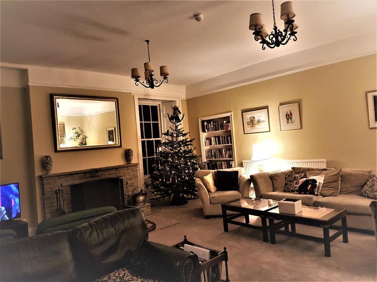 Lowbyer Manor Country House ألستون المظهر الخارجي الصورة